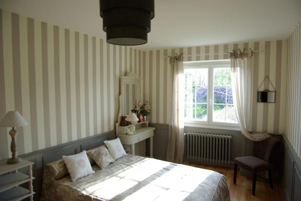 La Tonnelle Fleurie Chambres D'Hotes Sainte-Soulle Bagian luar foto