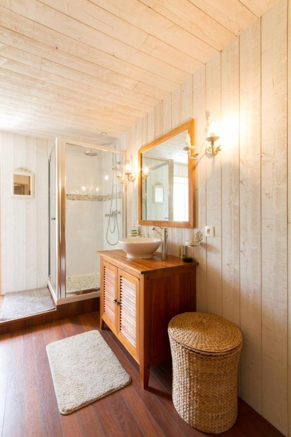 La Tonnelle Fleurie Chambres D'Hotes Sainte-Soulle Bagian luar foto